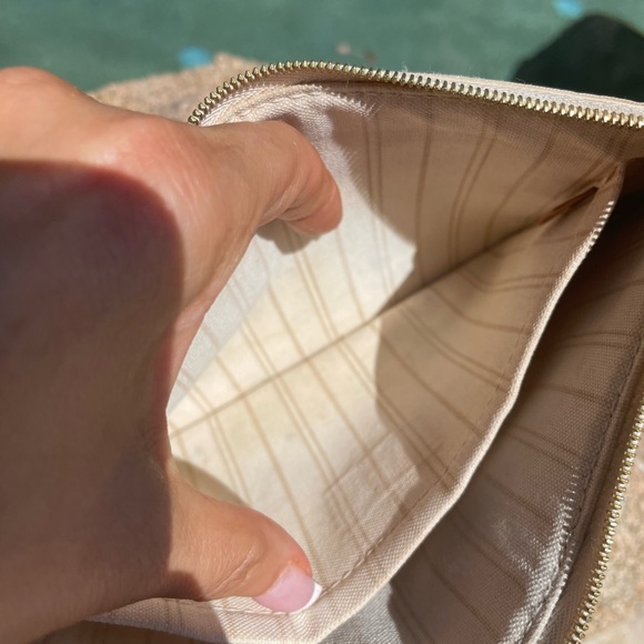 Louis Vuitton Damier Azur pouchette - Picture 4 of 12